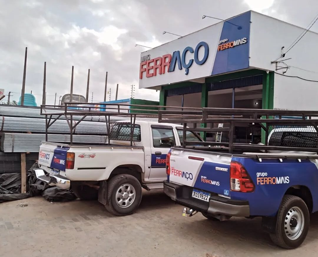 Bobinas de aço e materiais industriais